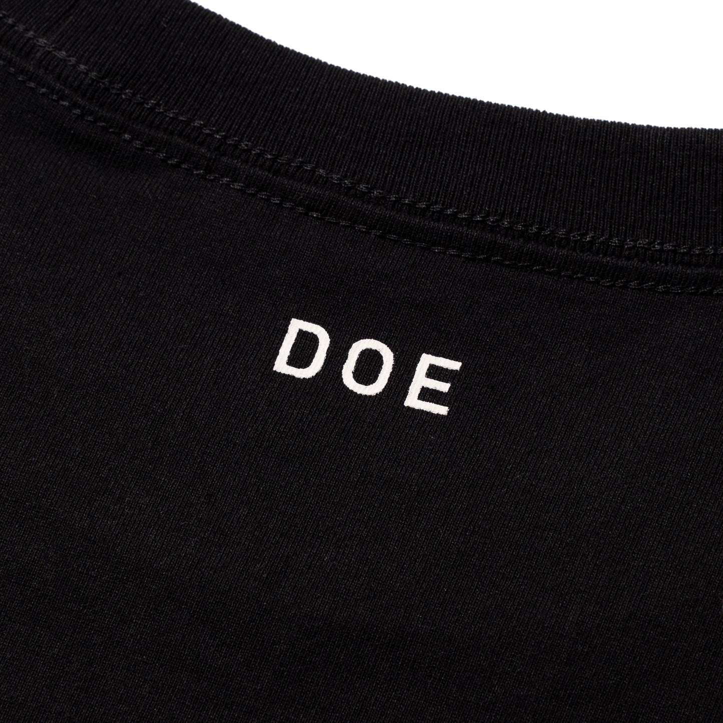 DOE SINGING TEE
