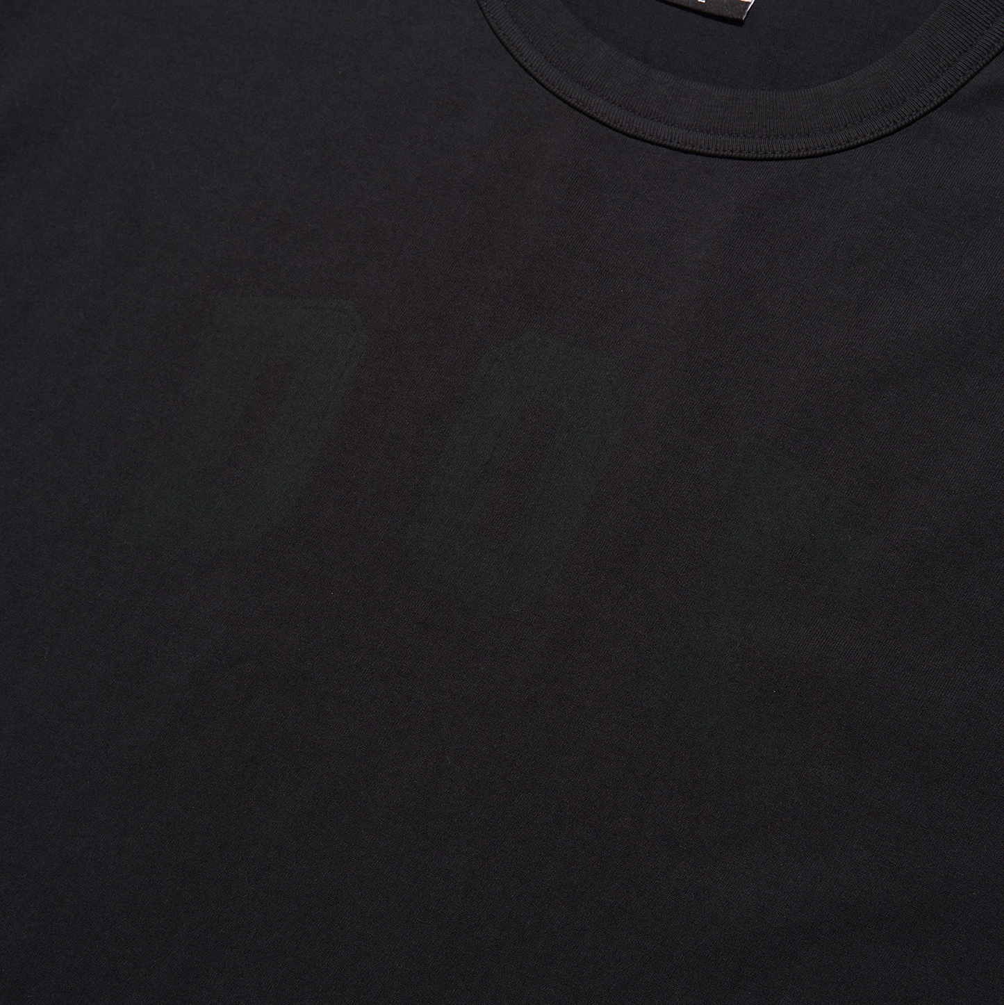 DOE DYED COLLEGE LOGO TEE
