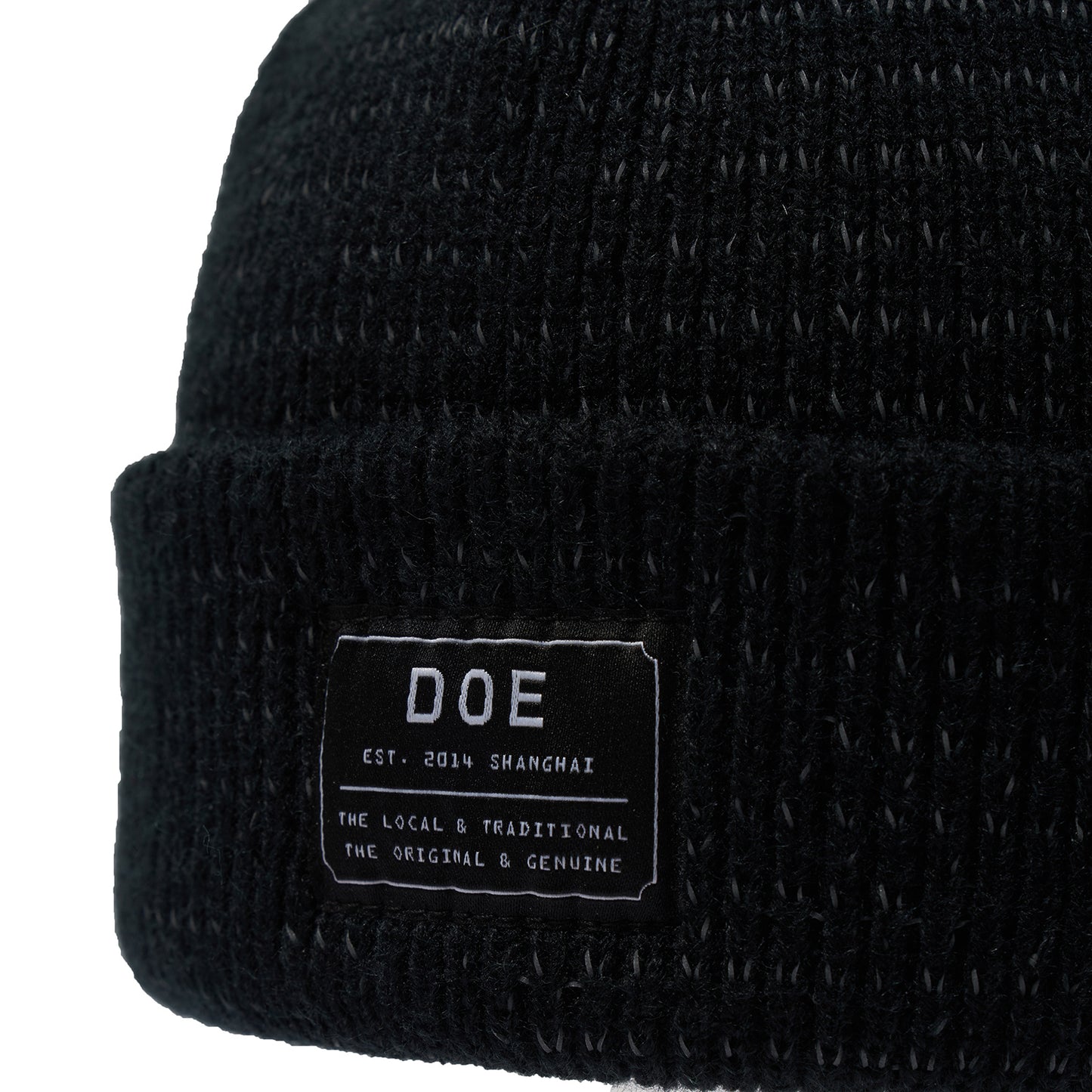 DOE LABEL REFLECTIVE BEANIE