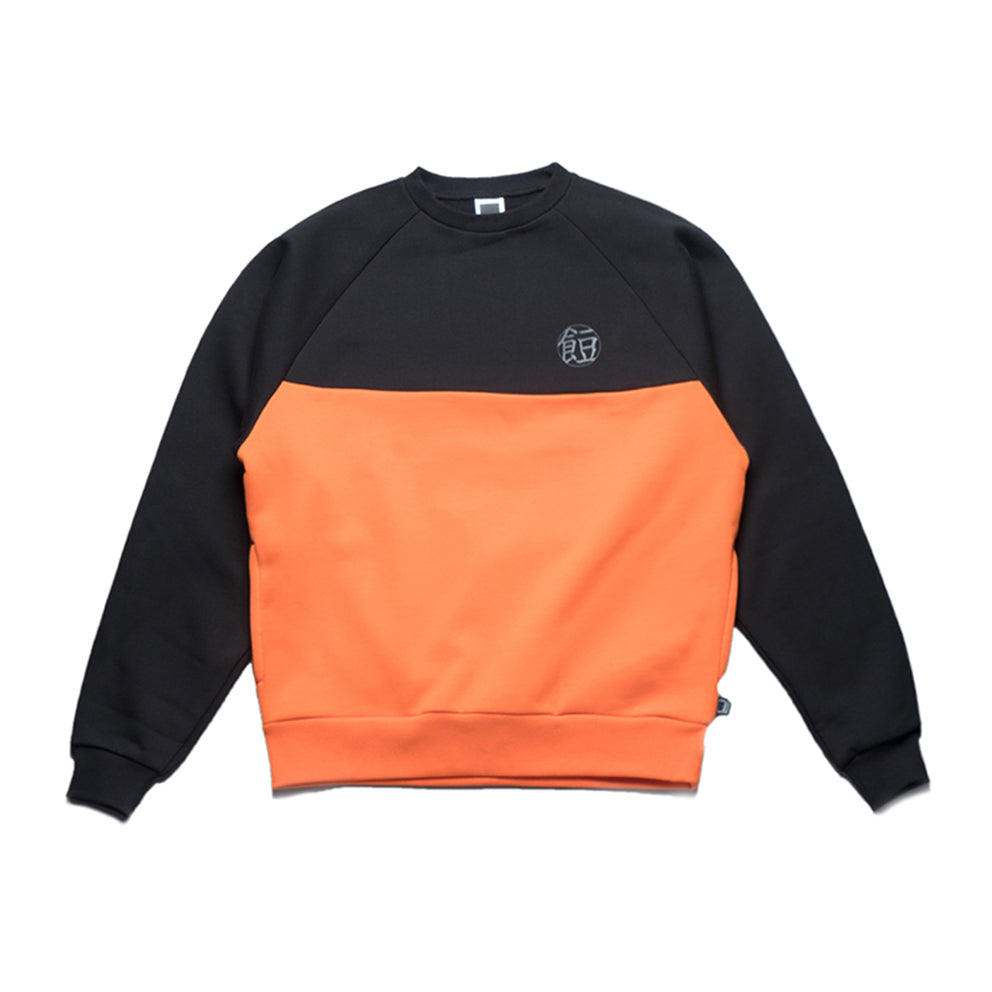 DOE '餖' CREWNECK