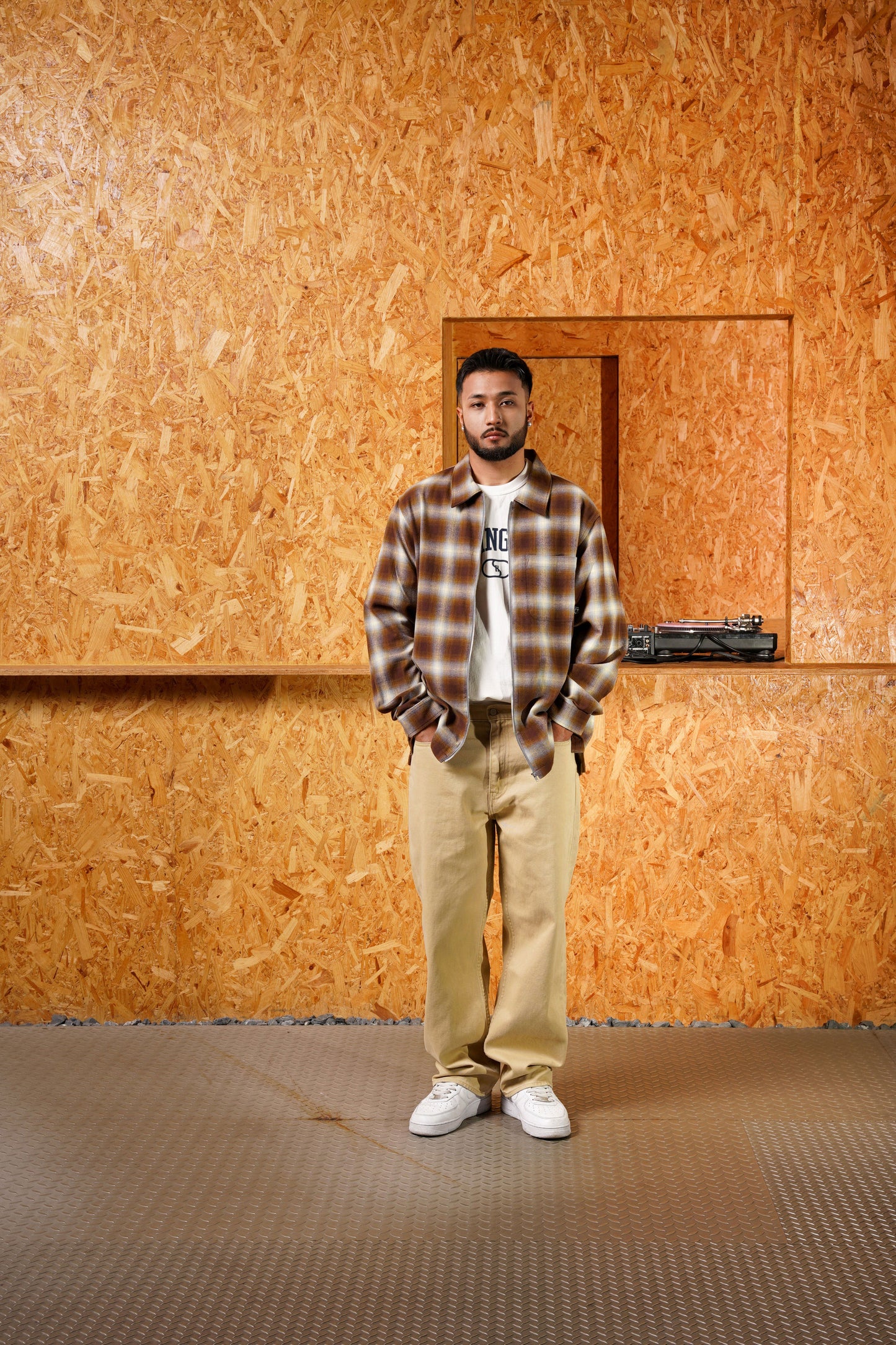 DOE PLAID ZIP SHIRT
