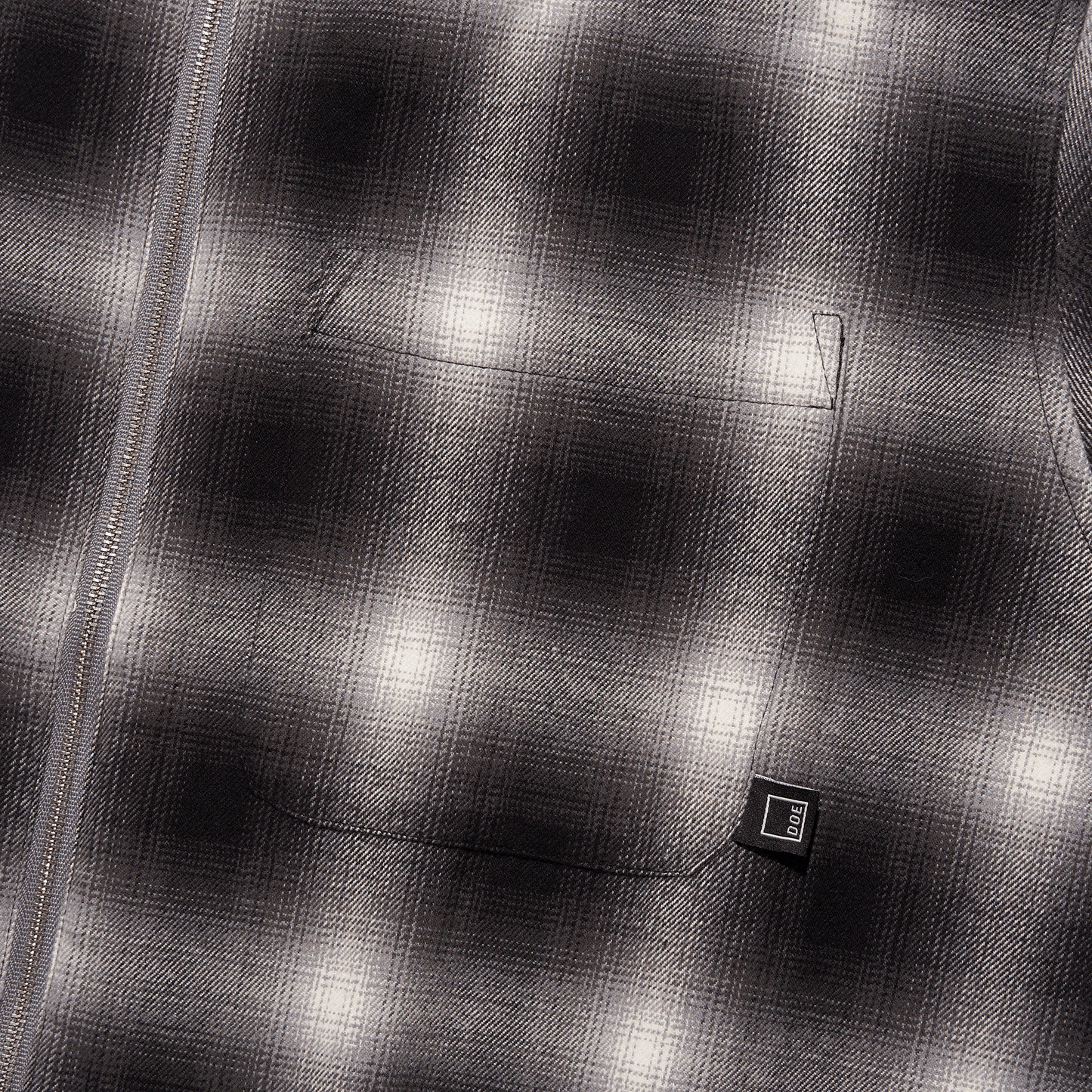 DOE PLAID ZIP SHIRT