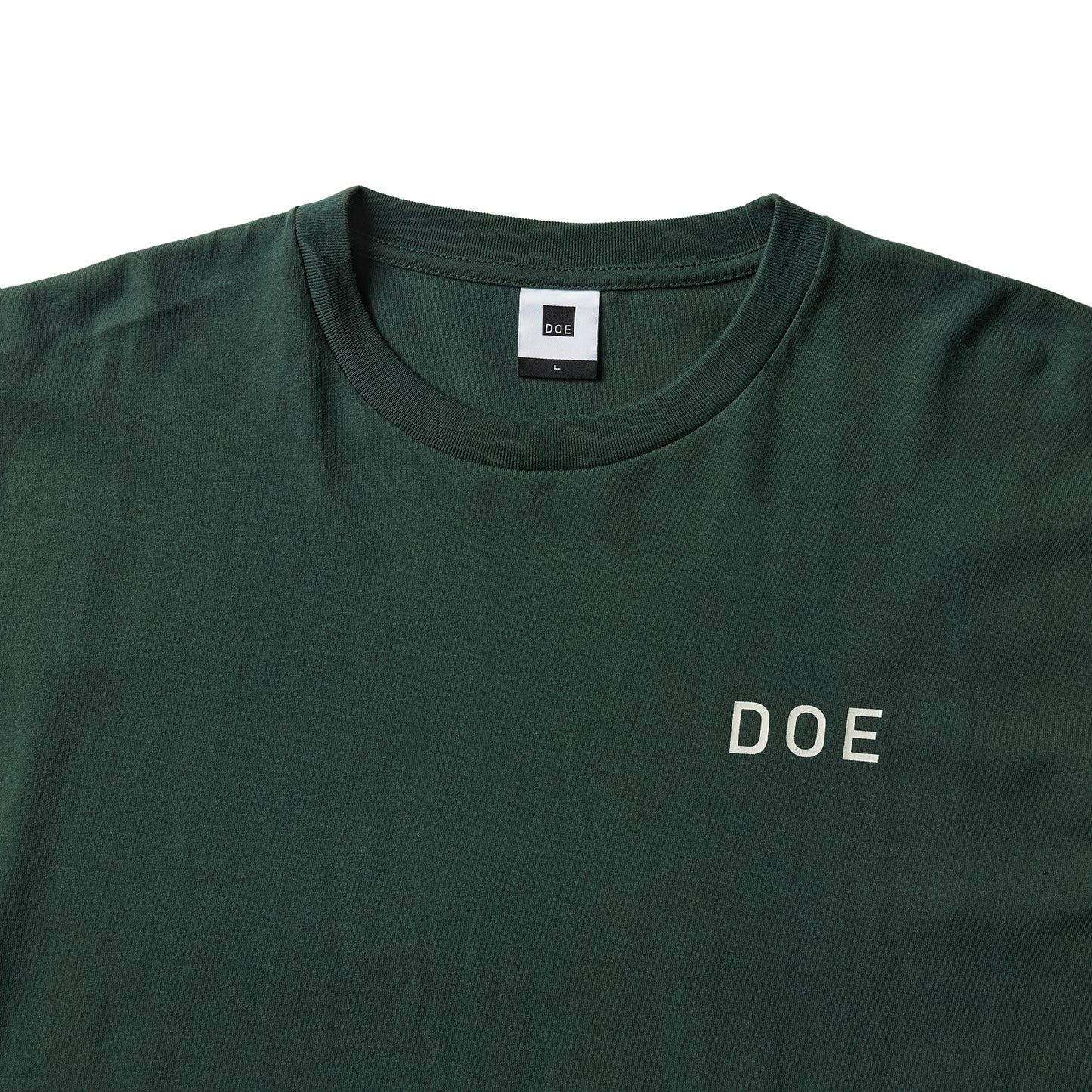 DOE ILLUSION SQUARE LOGO TEE