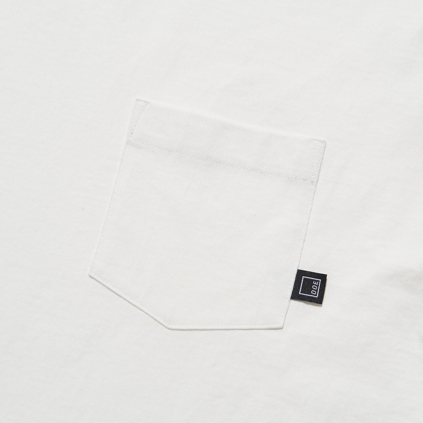 DOE 和气生财 LS POCKET TEE