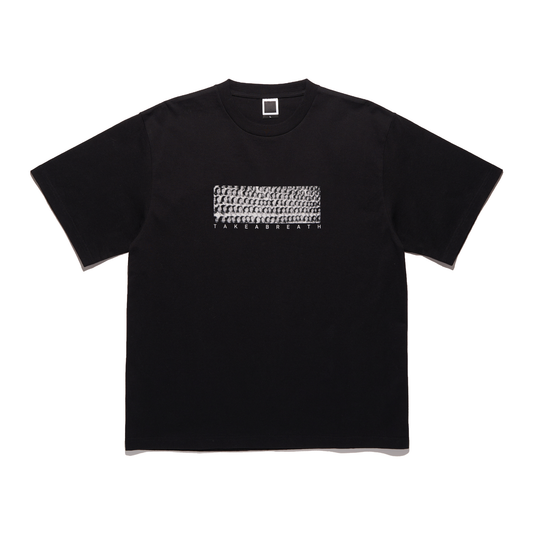 DOE SINGING TEE