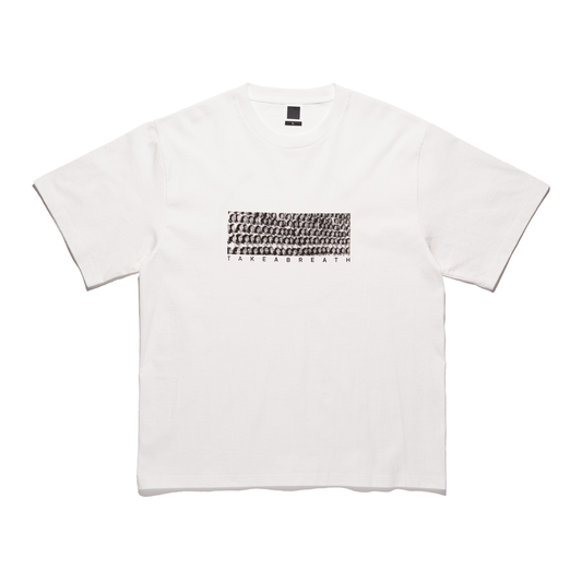 DOE SINGING TEE