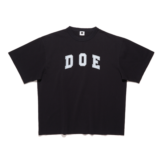 DOE DYED COLLEGE LOGO TEE