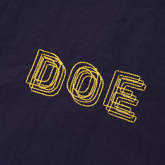 DOE TRI-DOE LOGO ONE POINT HOODIE