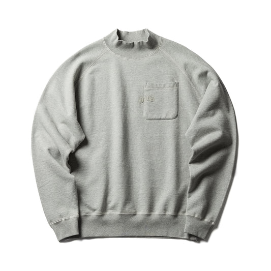 DOE COLLEGE LOGO EMBROIDERY MOCKNECK