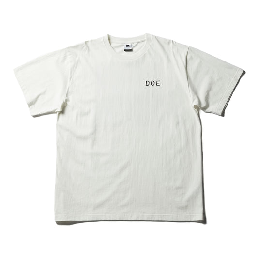 DOE ILLUSION SQUARE LOGO TEE